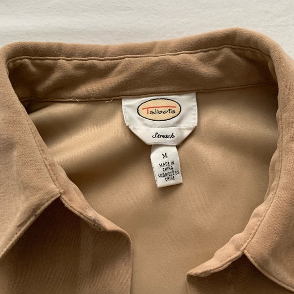 Women’s Tan Button Down Throwover - Picture 3 of 4